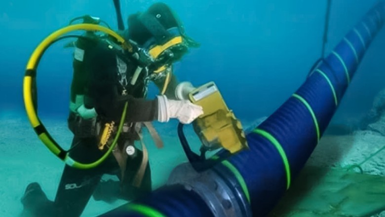 Pakistan experiences slow internet amid undersea cable fault near Qatar