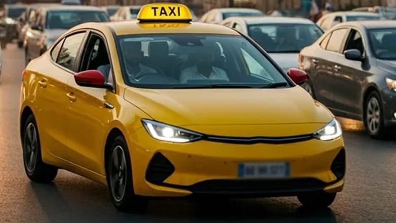 Sindh govt to provide e-taxis on installments