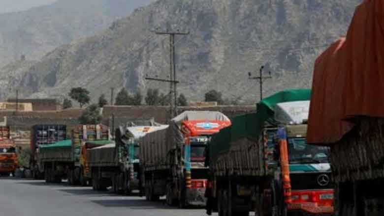 Aid convoy heading to Parachinar attacked near Bagan