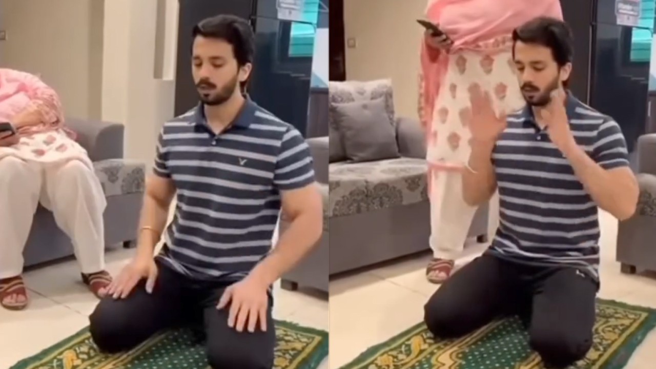 Rajab Butt gets protective bail in 'Namaz disrespecting' case